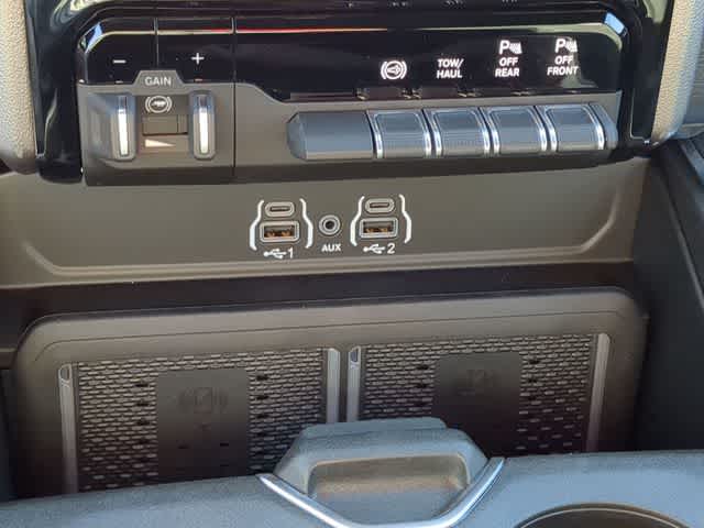 Thumbnail: 2026 RAM 2500 - 32