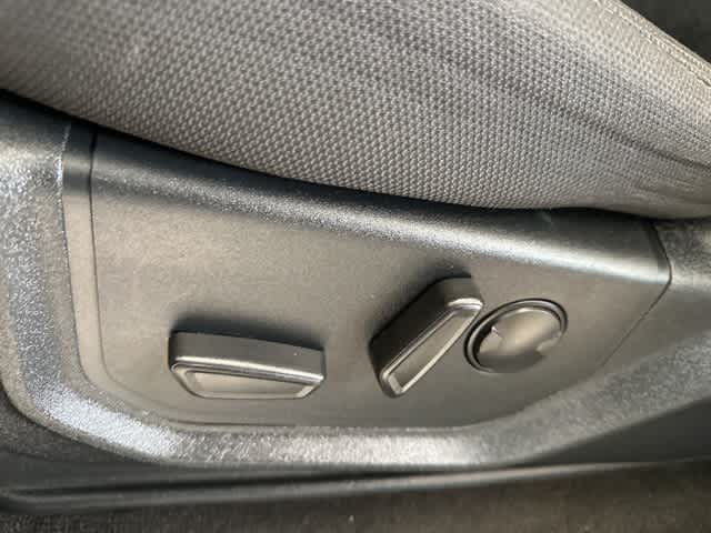 Thumbnail: 2019 Ford F-150 - 13