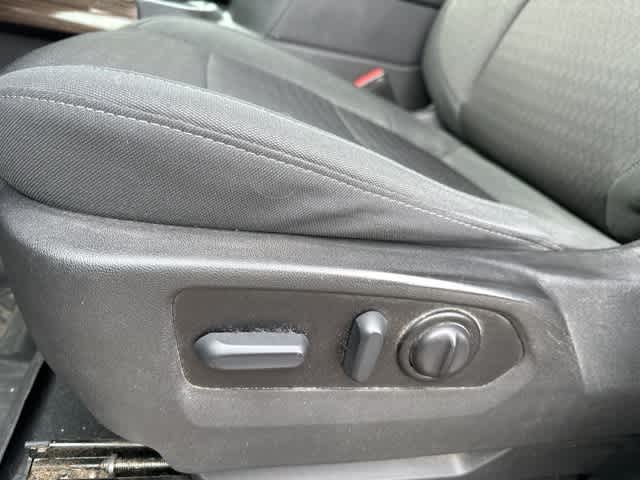 Thumbnail: 2022 Chevrolet Silverado 1500 - 12