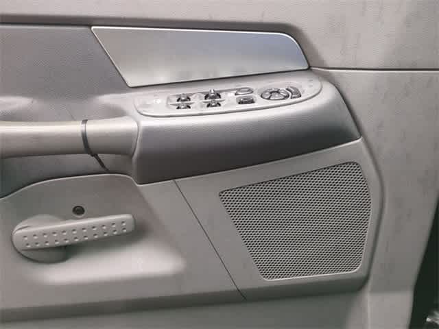 Thumbnail: 2007 Dodge Ram 2500 - 29