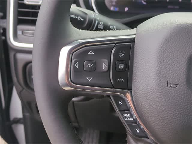 Thumbnail: 2025 RAM 1500 - 25