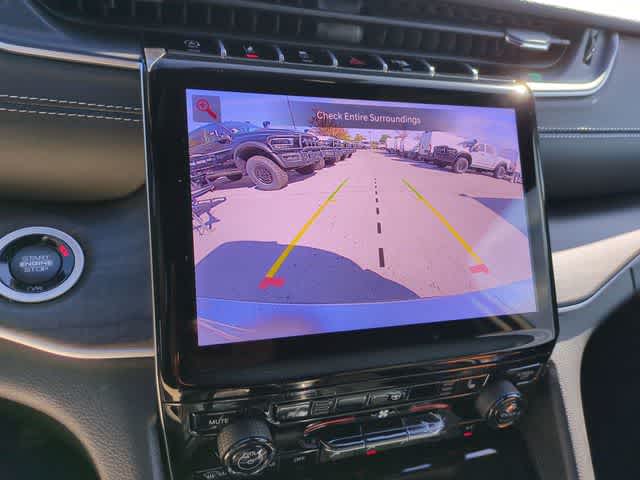 Thumbnail: 2025 Jeep Grand Cherokee L - 30