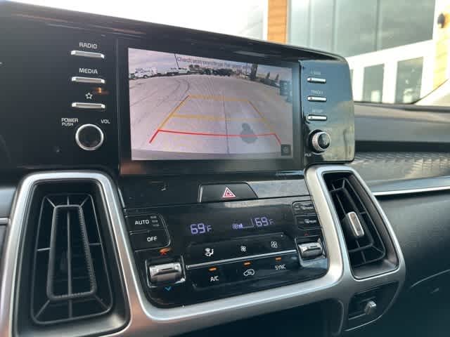Thumbnail: 2021 Kia Sorento - 6