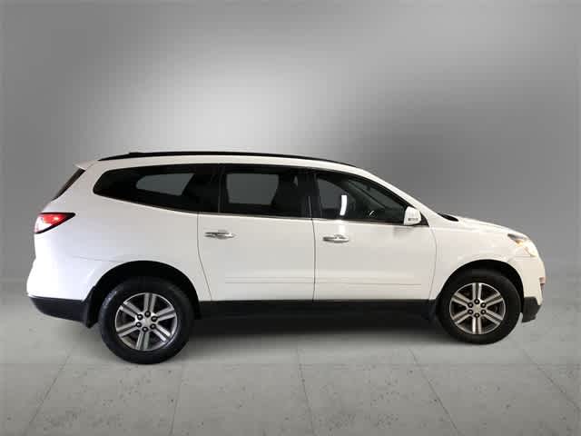Thumbnail: 2017 Chevrolet Traverse - 6