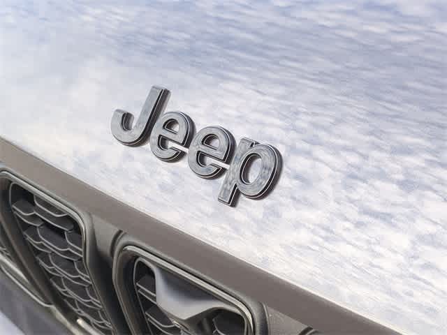 Thumbnail: 2025 Jeep Grand Cherokee L - 12