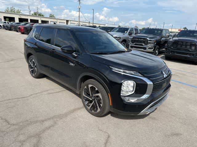 Thumbnail: 2025 Mitsubishi Outlander - 25