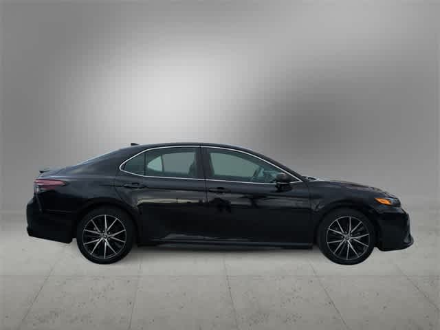 Thumbnail: 2023 Toyota Camry - 9