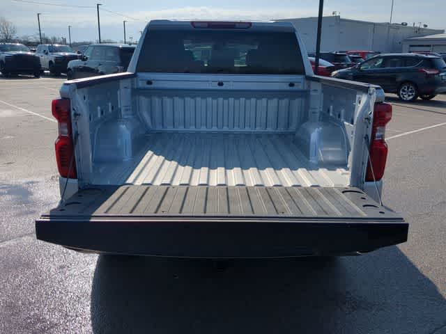 Thumbnail: 2022 Chevrolet Silverado 1500 - 35