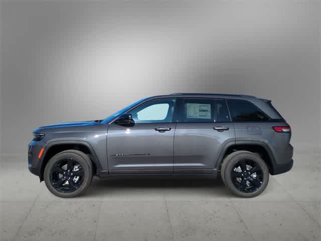 Thumbnail: 2025 Jeep Grand Cherokee - 5