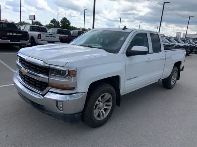 Thumbnail: 2018 Chevrolet Silverado 1500 - 2