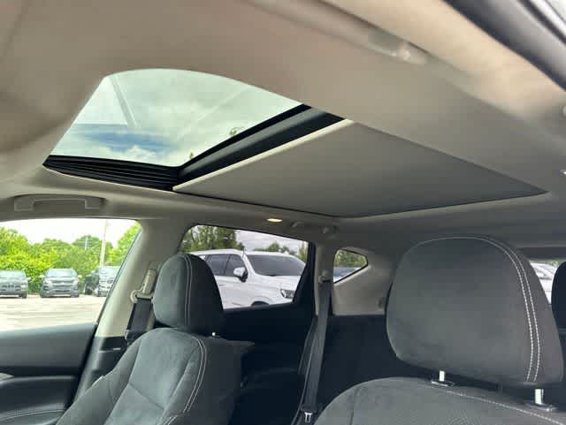 Thumbnail: 2017 Nissan Murano - 6