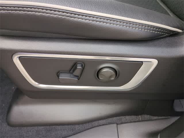 Thumbnail: 2026 RAM 1500 - 18