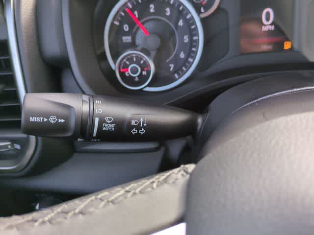 Thumbnail: 2026 RAM 1500 - 26