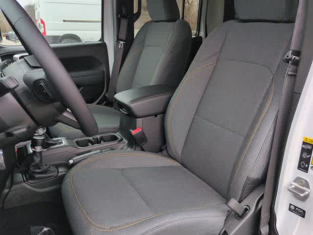 Thumbnail: 2026 Jeep Gladiator - 17