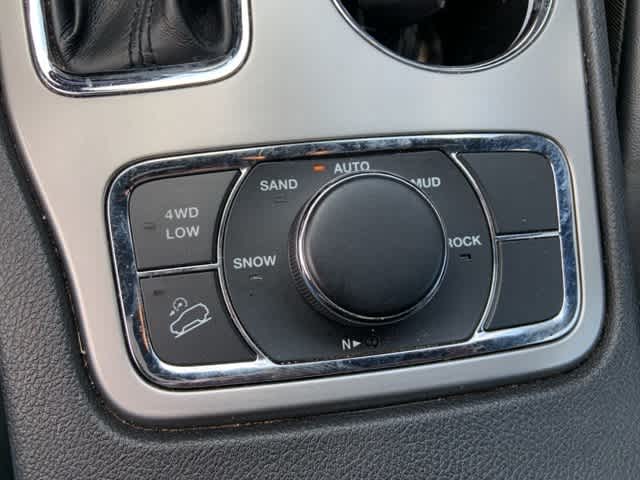 Thumbnail: 2021 Jeep Grand Cherokee - 11