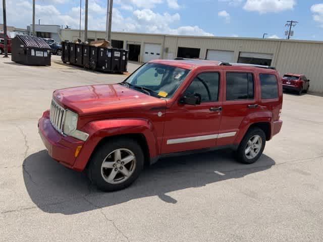 Thumbnail: 2010 Jeep Liberty - 8