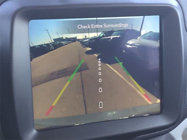 Thumbnail: 2021 Jeep Renegade - 30