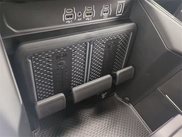 Thumbnail: 2026 RAM 1500 - 32