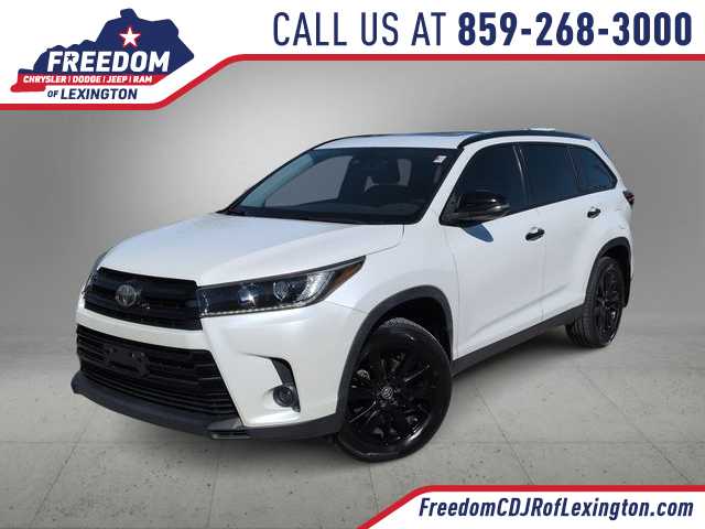 Thumbnail: 2019 Toyota Highlander - 1