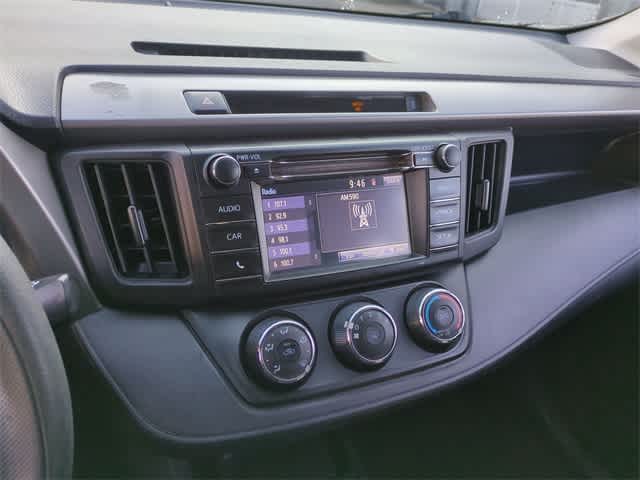 Thumbnail: 2016 Toyota RAV4 - 28