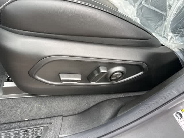 Thumbnail: 2025 Jeep Grand Cherokee - 12