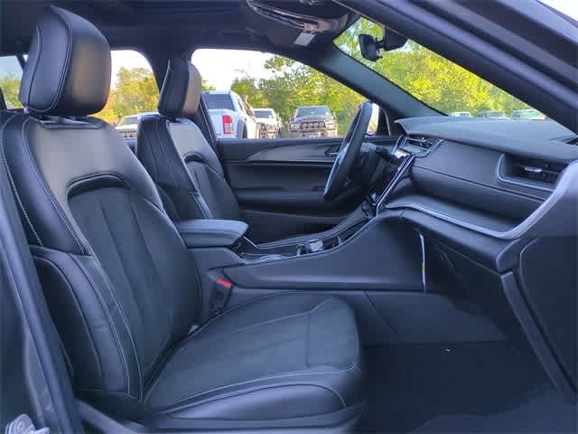 Thumbnail: 2025 Jeep Grand Cherokee - 23