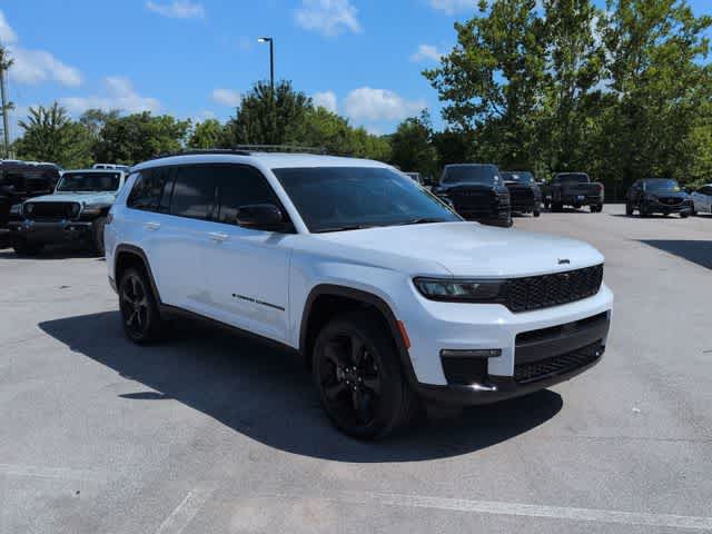 Thumbnail: 2023 Jeep Grand Cherokee L - 2