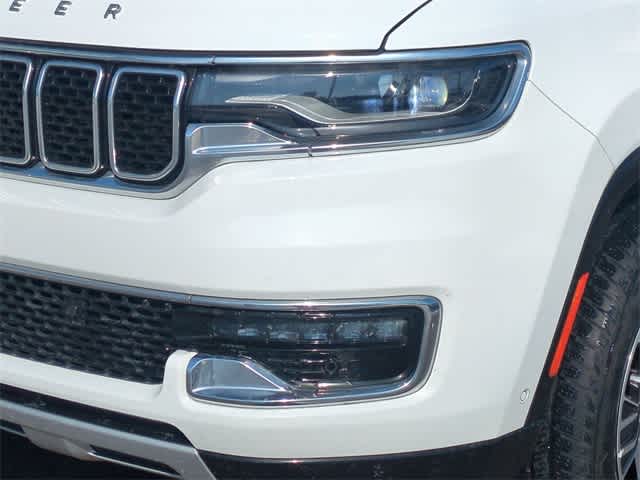 Thumbnail: 2024 Jeep Wagoneer - 11
