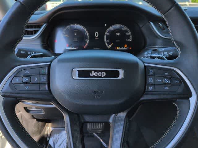 Thumbnail: 2023 Jeep Grand Cherokee - 22