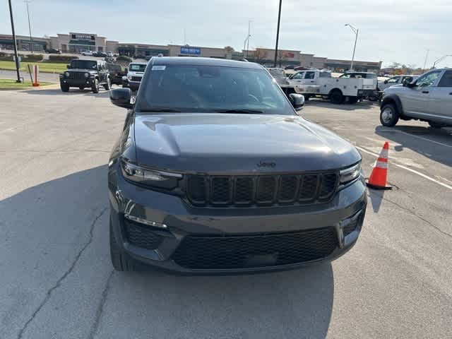 Thumbnail: 2025 Jeep Grand Cherokee - 20