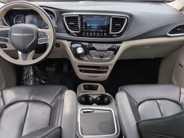 Thumbnail: 2020 Chrysler Pacifica - 15