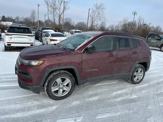 Thumbnail: 2022 Jeep Compass - 16