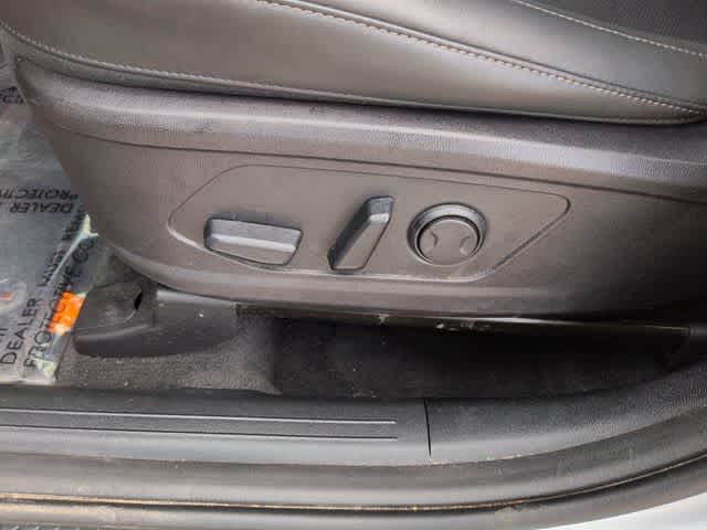 Thumbnail: 2022 Kia Sorento - 15