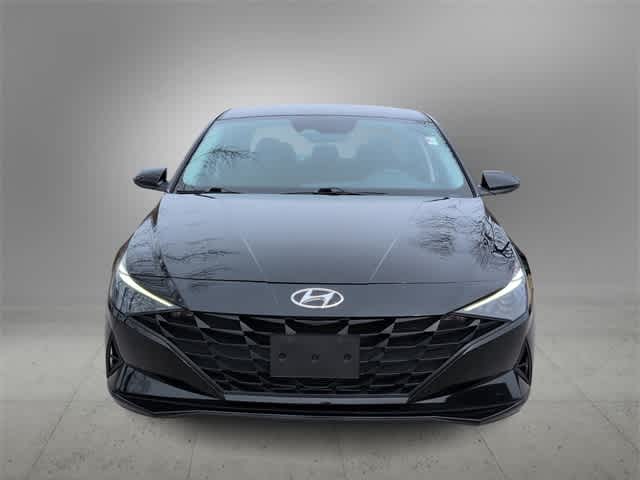 Thumbnail: 2023 Hyundai Elantra - 3