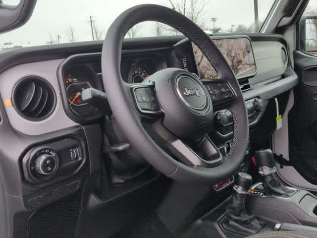 Thumbnail: 2026 Jeep Gladiator - 16