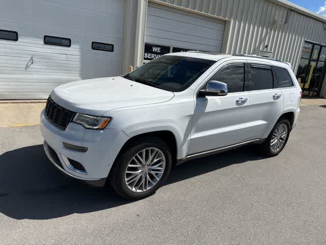 Thumbnail: 2017 Jeep Grand Cherokee - 18
