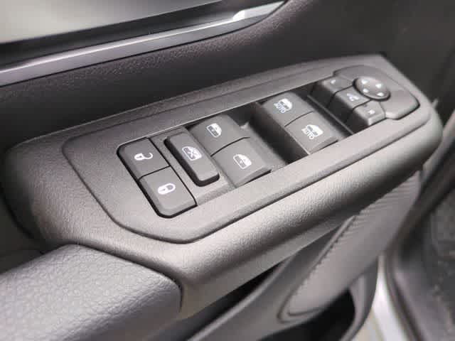 Thumbnail: 2026 RAM 1500 - 18