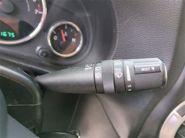 Thumbnail: 2012 Jeep Wrangler - 26