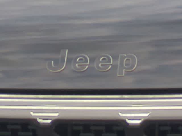 Thumbnail: 2026 Jeep Grand Wagoneer L - 12