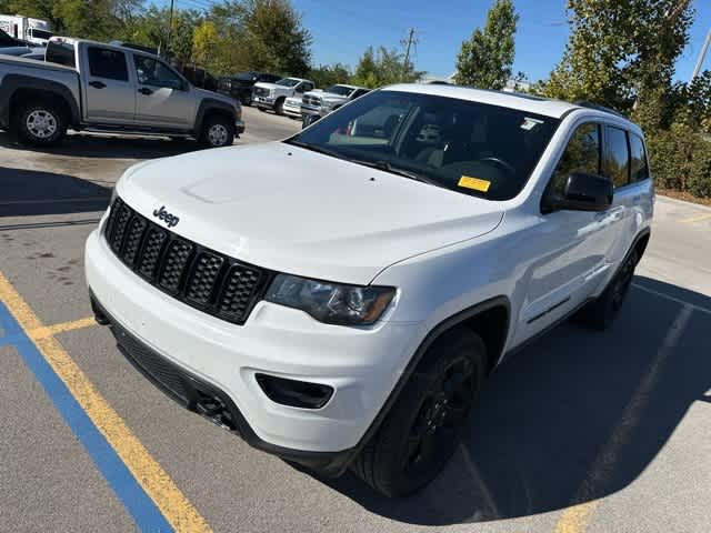 Thumbnail: 2020 Jeep Grand Cherokee - 2