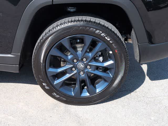 Thumbnail: 2026 Jeep Grand Cherokee - 14