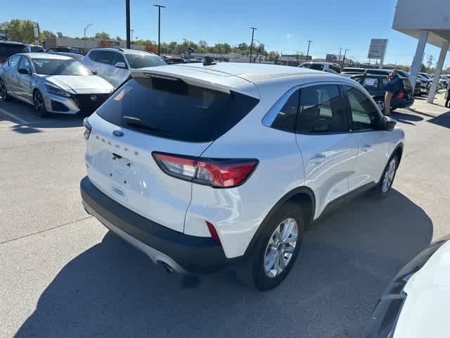 Thumbnail: 2022 Ford Escape - 15