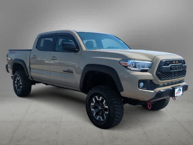Thumbnail: 2017 Toyota Tacoma - 2