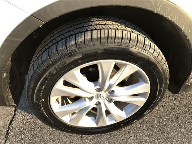 Thumbnail: 2013 Toyota RAV4 - 10