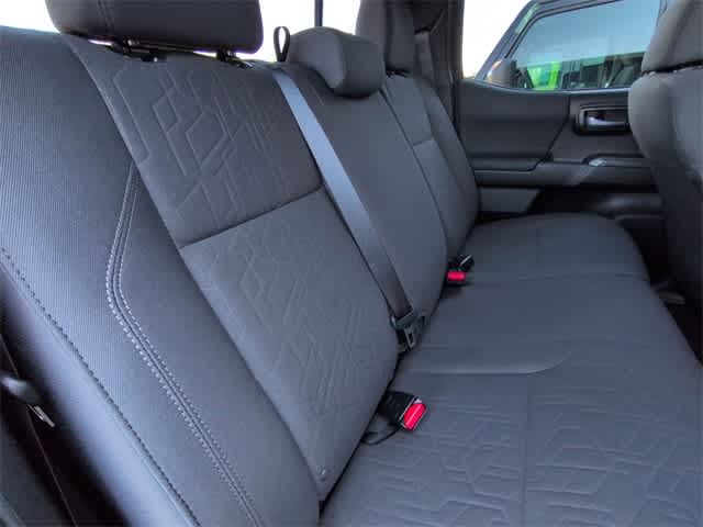 Thumbnail: 2019 Toyota Tacoma - 20