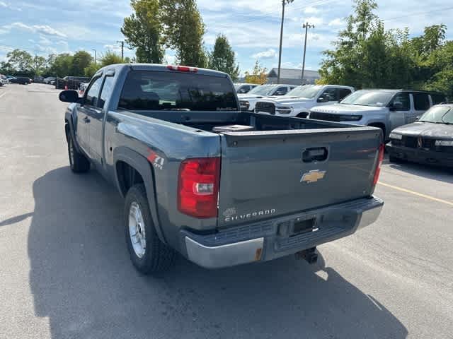 Thumbnail: 2008 Chevrolet Silverado 1500 - 15