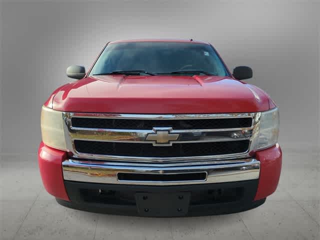 Thumbnail: 2011 Chevrolet Silverado 1500 - 3