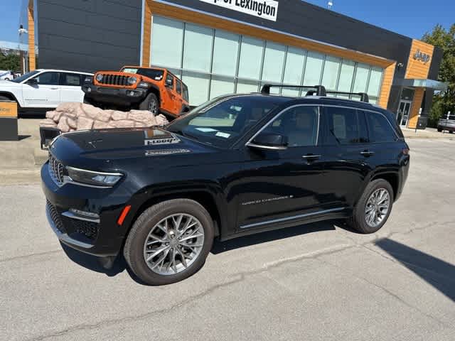 Thumbnail: 2022 Jeep Grand Cherokee - 19