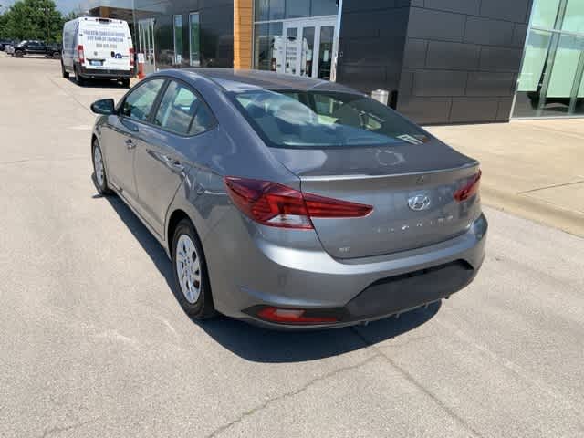 Thumbnail: 2019 Hyundai Elantra - 17