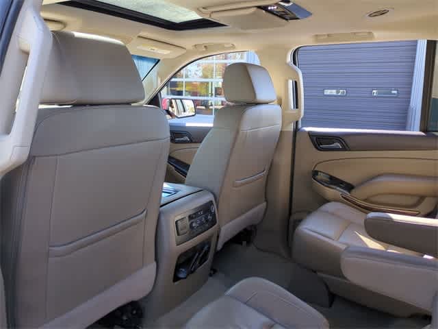 Thumbnail: 2017 GMC Yukon - 19